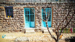 نمای ورودی اتاق های اقامتگاه بوم گردی لچک - ایذه - روستای خنگ اژدر